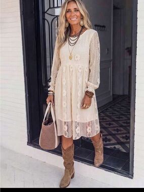 Boho Lace Midi Dress in apricot